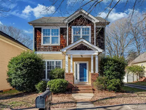 13007 W Douglas Park Dr, Huntersville, NC 28078