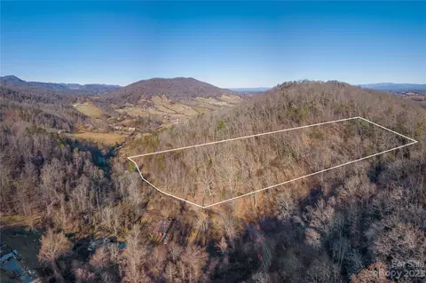 99999 Bridges Cove 2 Rd #2, Leicester, NC 28748