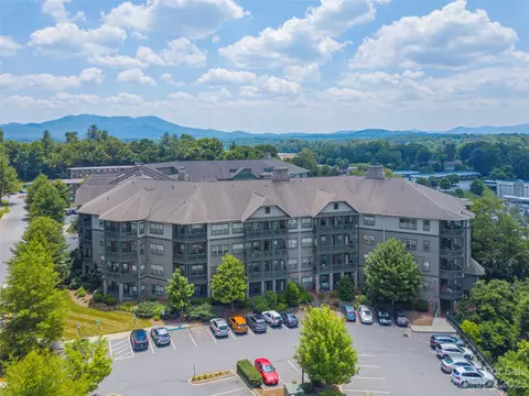 9 Kenilworth 417 Knl #417, Asheville, NC 28805