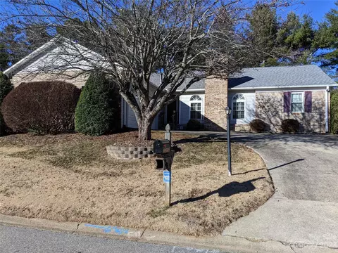 38 Park 19 Ave #19, Asheville, NC 28803