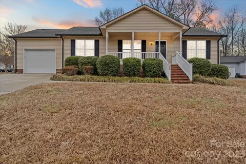 225 Candle Nw Ct NW, Concord, NC 28027