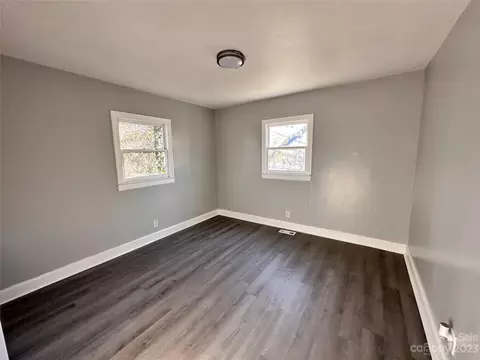 614 Chestnut St, Stanley, NC 28164 photo 5