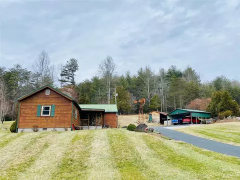 3973 Wilkesboro Blvd, Lenoir, NC 28645