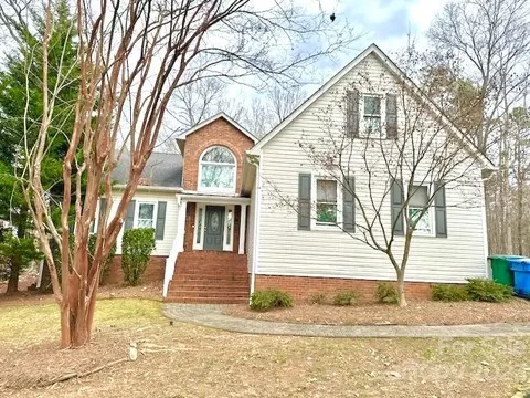 8115 Silver Maple Ln, Mint Hill, NC 28227