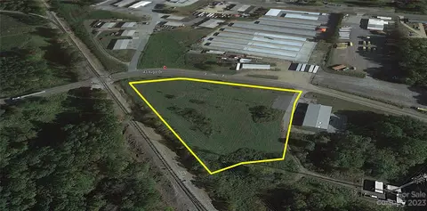 143 Avgol Dr, Mocksville, NC 27028