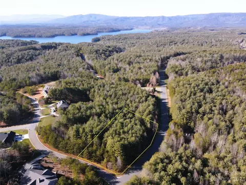 5094 Fair Oak Dr, Morganton, NC 28655