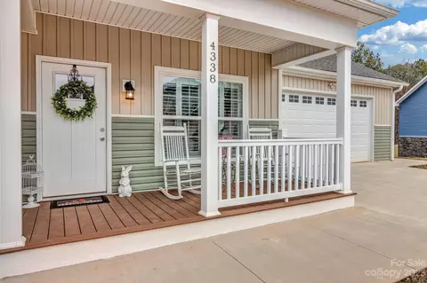 4338 Boulder Dr, Morganton, NC 28655 photo 2