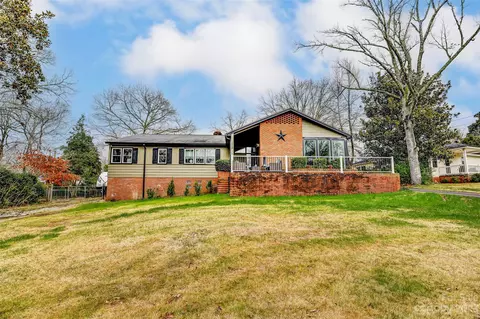 707 Marion Sims Dr, Lancaster, SC 29720