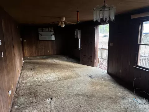 3978 Pritchard Dr, Morganton, NC 28655 photo 4