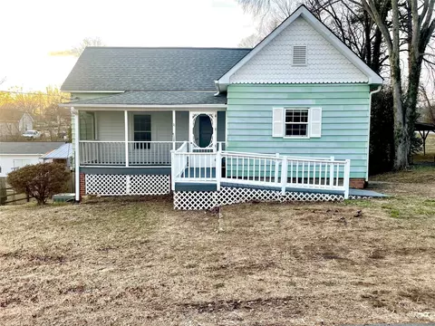164 Joyner St, Cooleemee, NC 27014