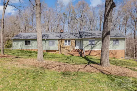 1704 Double Oaks Rd, Fort Mill, SC 29715