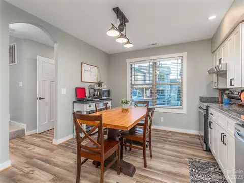 44 Trevor Trl, Clyde, NC 28721 photo 5