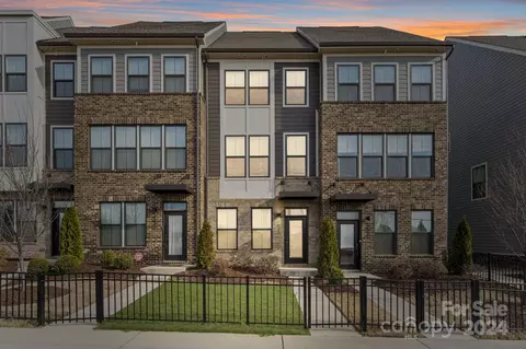 3623 S Tryon St, Charlotte, NC 28217