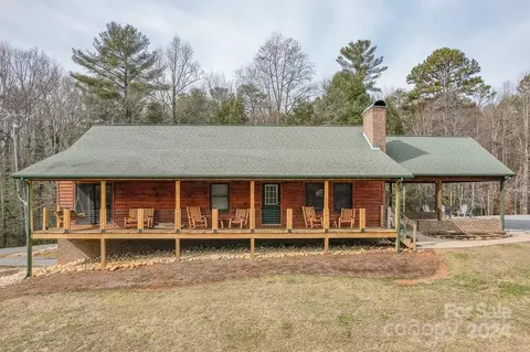 3455 Amick Rd, Lenoir, NC 28645