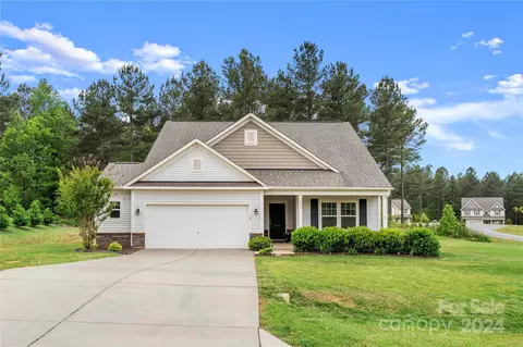 6313 Fawn Crest Dr, Waxhaw, NC 28173