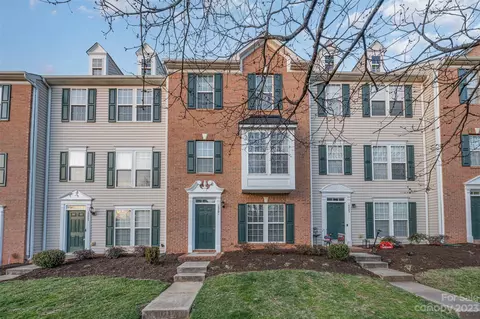 15701 Castle Watch Ave, Charlotte, NC 28277