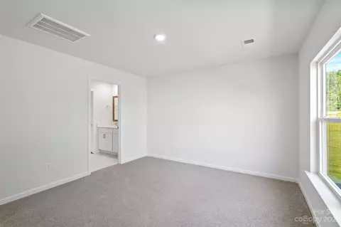 36 Burdock Rd, Fletcher, NC 28732 photo 13