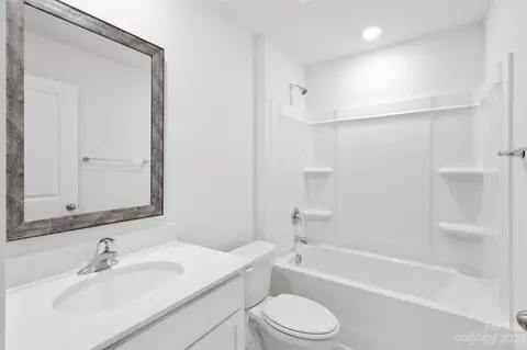 36 Burdock Rd, Fletcher, NC 28732 photo 5