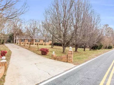1361 Mckinney Mill Rd, Ellenboro, NC 28040