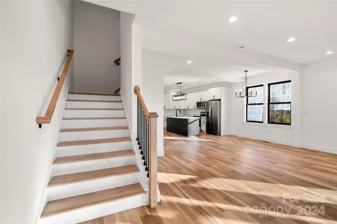 Entry Way - 44 Curtis Miles Rd, Alexander, NC 28701 photo 1 of 2