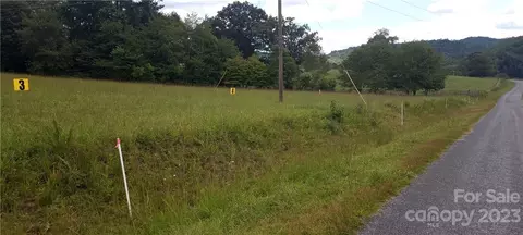 410 Plemmons 9 Pl #9, Marion, NC 28752