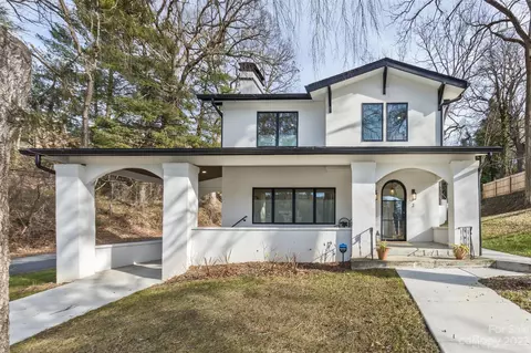2 Finalee Ave, Asheville, NC 28803