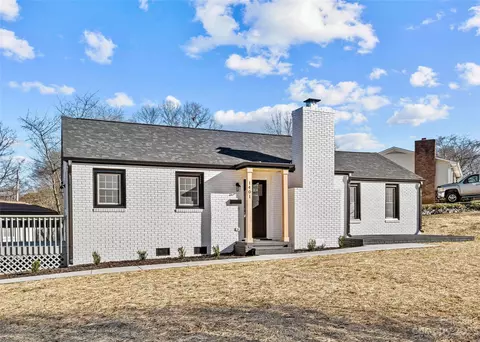 1401 Poston Cir, Gastonia, NC 28054