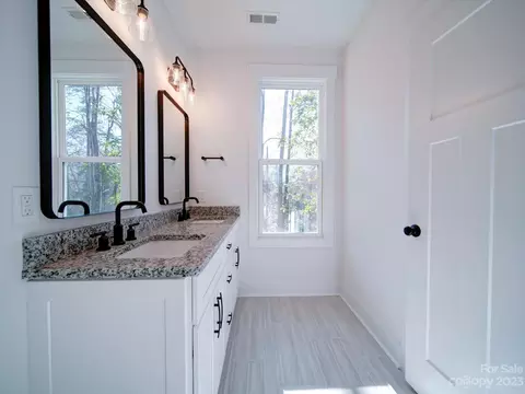 121 Hillcrest Ave, Clover, SC 29710 photo 32