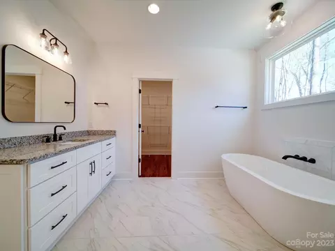 121 Hillcrest Ave, Clover, SC 29710 photo 8