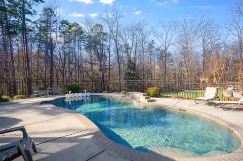 5926 Taurus Dr, Denver, NC 28037
