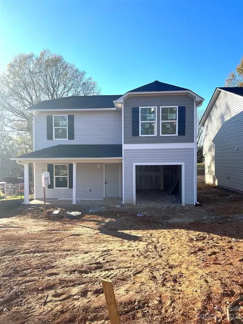 1124 Wilson W Lee Blvd, Statesville, NC 28677