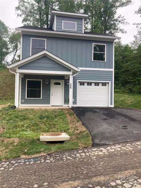 120 Northbend Dr, Asheville, NC 28804
