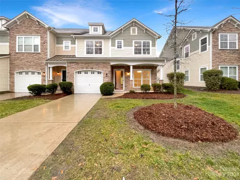 4750 Craigmoss Ln, Charlotte, NC 28278