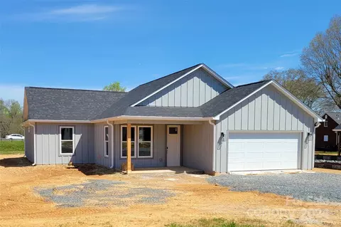 27729 Taylor Ln, Albemarle, NC 28001