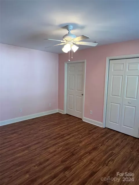Bedroom - 1004 Main Unit B St UNIT B, Maiden, NC 28650 photo 3 of 3