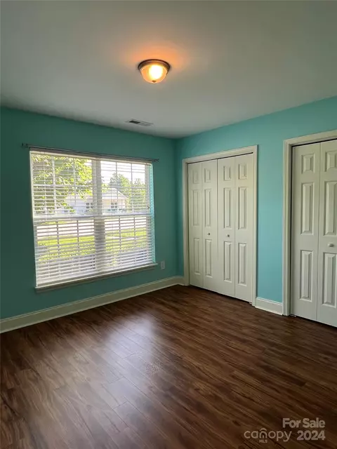 Bedroom - 1004 Main Unit B St UNIT B, Maiden, NC 28650 photo 1 of 3