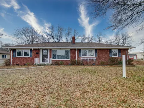 2507 W Franklin Blvd, Gastonia, NC 28052