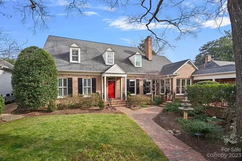 3700 Sharon Rd, Charlotte, NC 28211