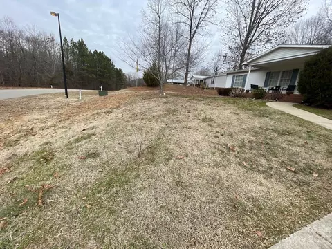 3736 Rene Ln, Maiden, NC 28650 photo 15