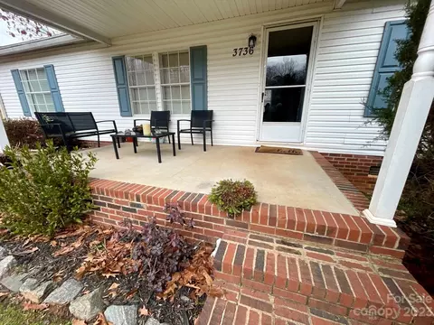 3736 Rene Ln, Maiden, NC 28650 photo 4