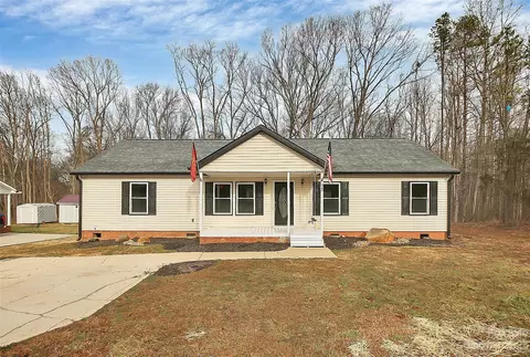 95 Fifth St, York, SC 29745