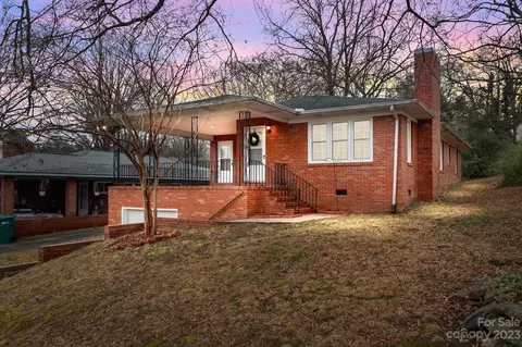 212 5th St, Albemarle, NC 28001