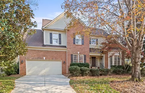 2813 Peverell Ln, Charlotte, NC 28270