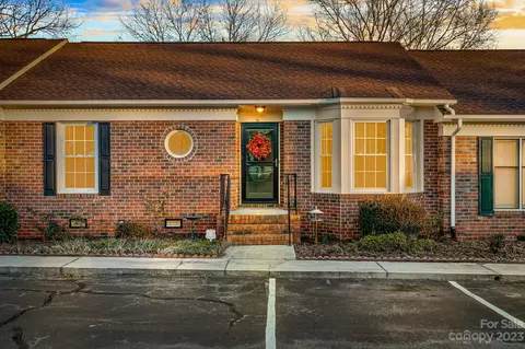 601 Dixon Ave, Asheboro, NC 27203