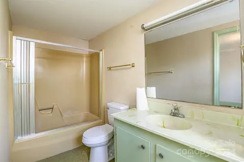 Bath - 400 E 27th St, Kannapolis, NC 28083 photo 2 of 4