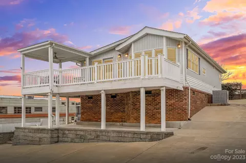 114 Hill Top Dr, New London, NC 28127