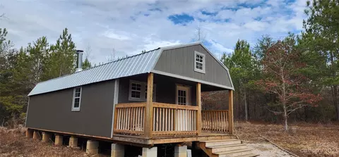 43 Biggerstaff Dr, Nebo, NC 28761