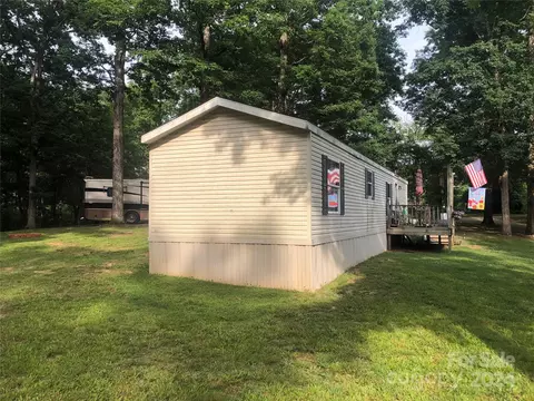 Exterior - 363 Reavis Rd, Harmony, NC 28634 photo 2 of 27
