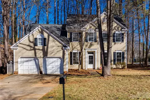 7200 Reynard Ln, Charlotte, NC 28215