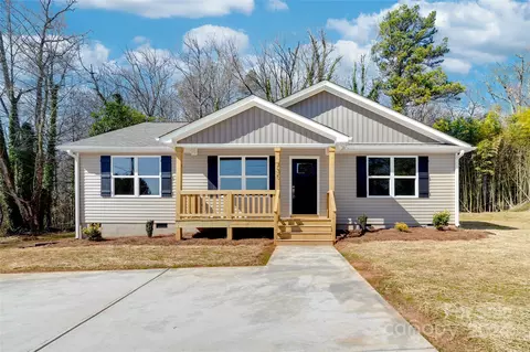 735 Armstrong Park Rd, Gastonia, NC 28054